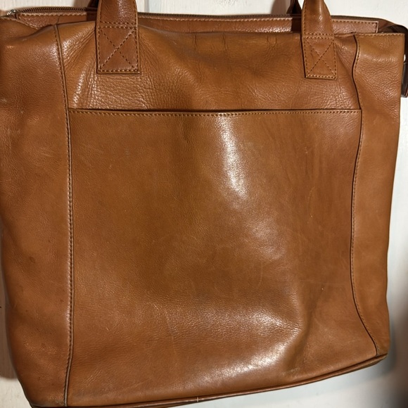 Piel Tan Leather Business Crossbody Messenger Bag - Picture 2 of 13